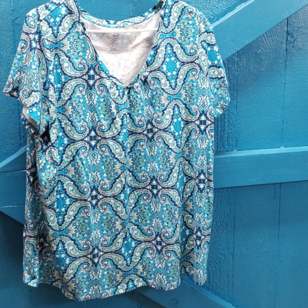 Tee Shirt
